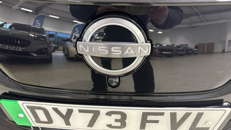 Nissan LEAF 110kW N-Connecta 39kWh 5dr Auto Electric Hatchback